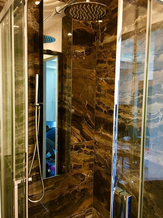 Squared Head-Apartment With Terrace In Nice Buitenkant foto